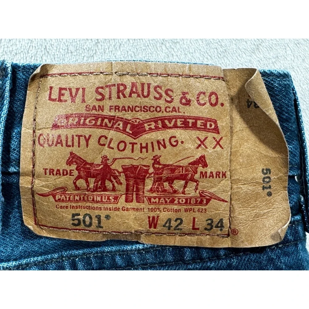 Levi's Mens 501 Straight Fit Button Fly Blue Jeans 42x34 Meas: 40x31.5